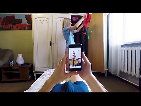 ❤️ Хоҳари ӯгай пеш аз он ки модар ба хона биёяд, бародарашро конҷад ☑  Секс  дар мо ☑